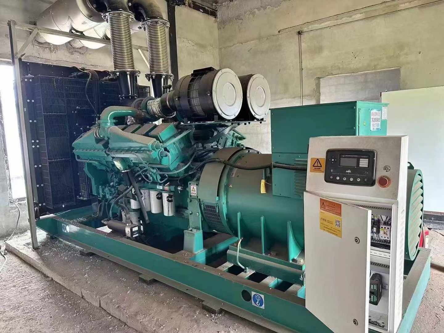 甘谷无功补偿装置的性能评估需要考虑哪些因素？